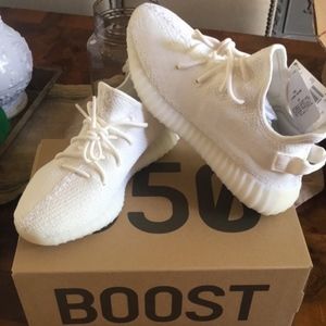 Adidas Yeezy Boost 350 V2 - Triple White